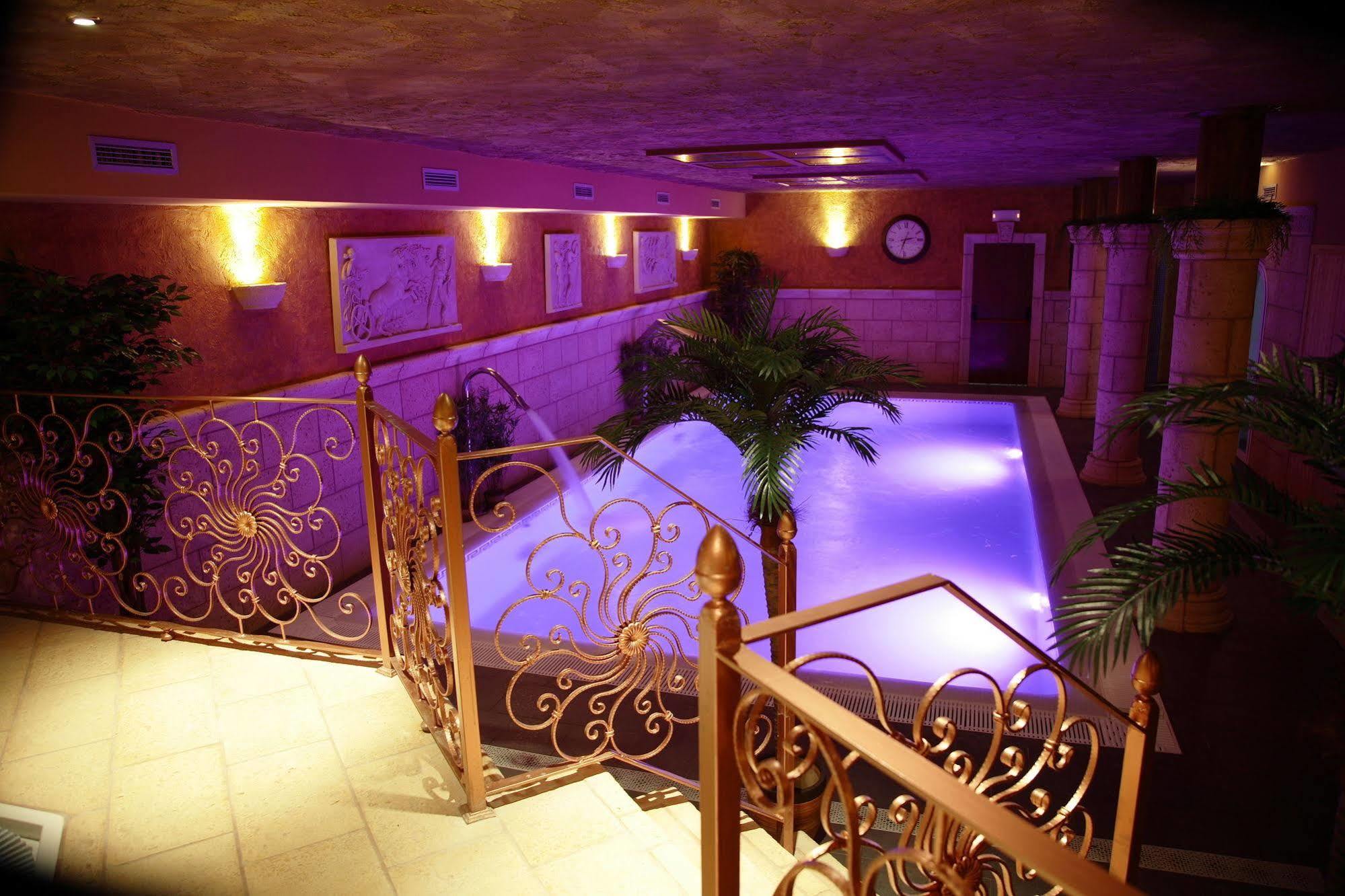 נוחה Posada-Spa Privilegio De Vara מראה חיצוני תמונה